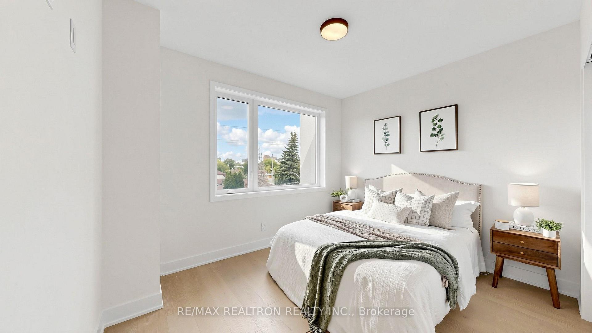 Photo 71 of 132 Dunbar Road, Mississauga, Cooksville — HOMEH