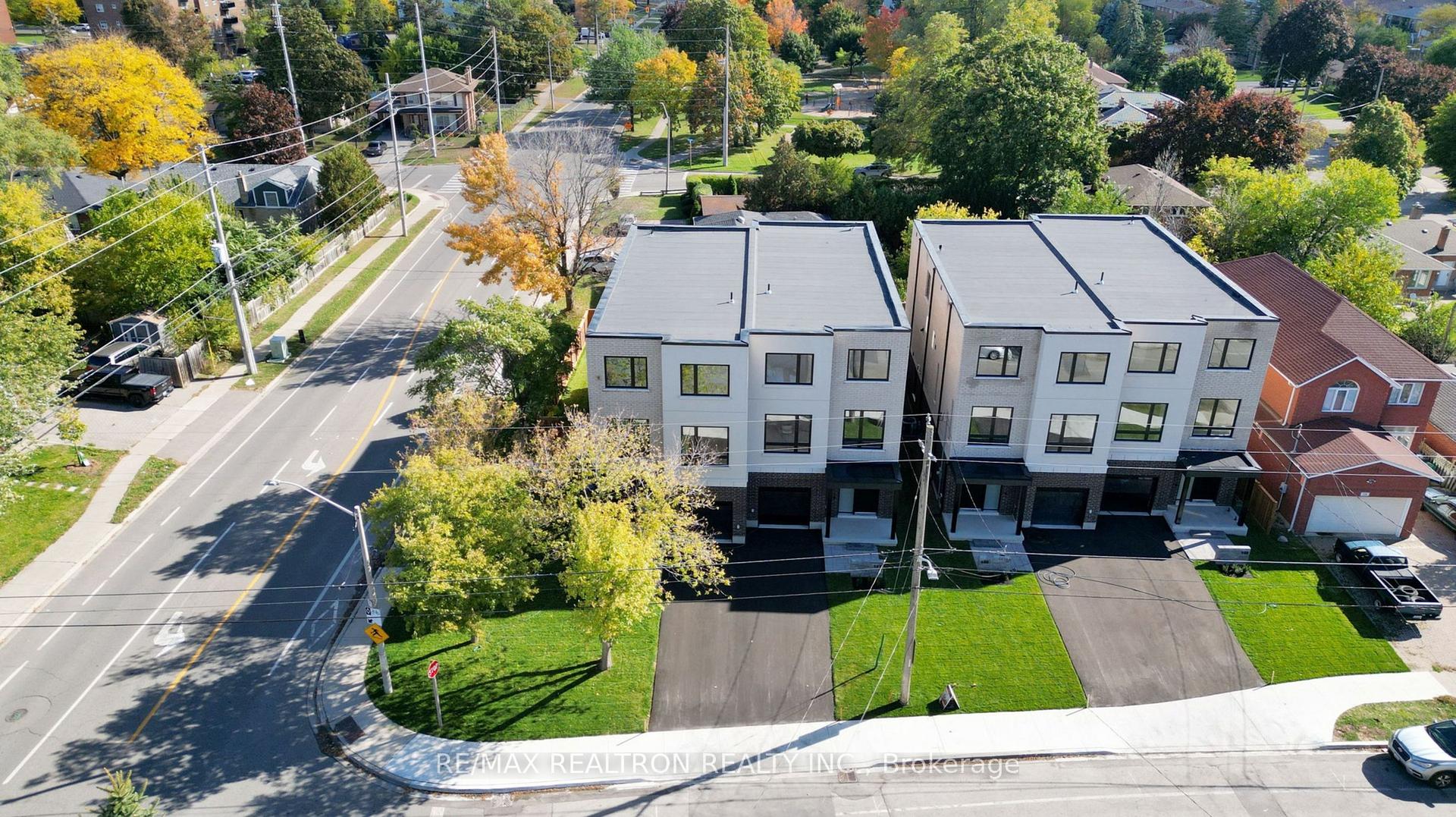 Photo 98 of 132 Dunbar Road, Mississauga, Cooksville — HOMEH