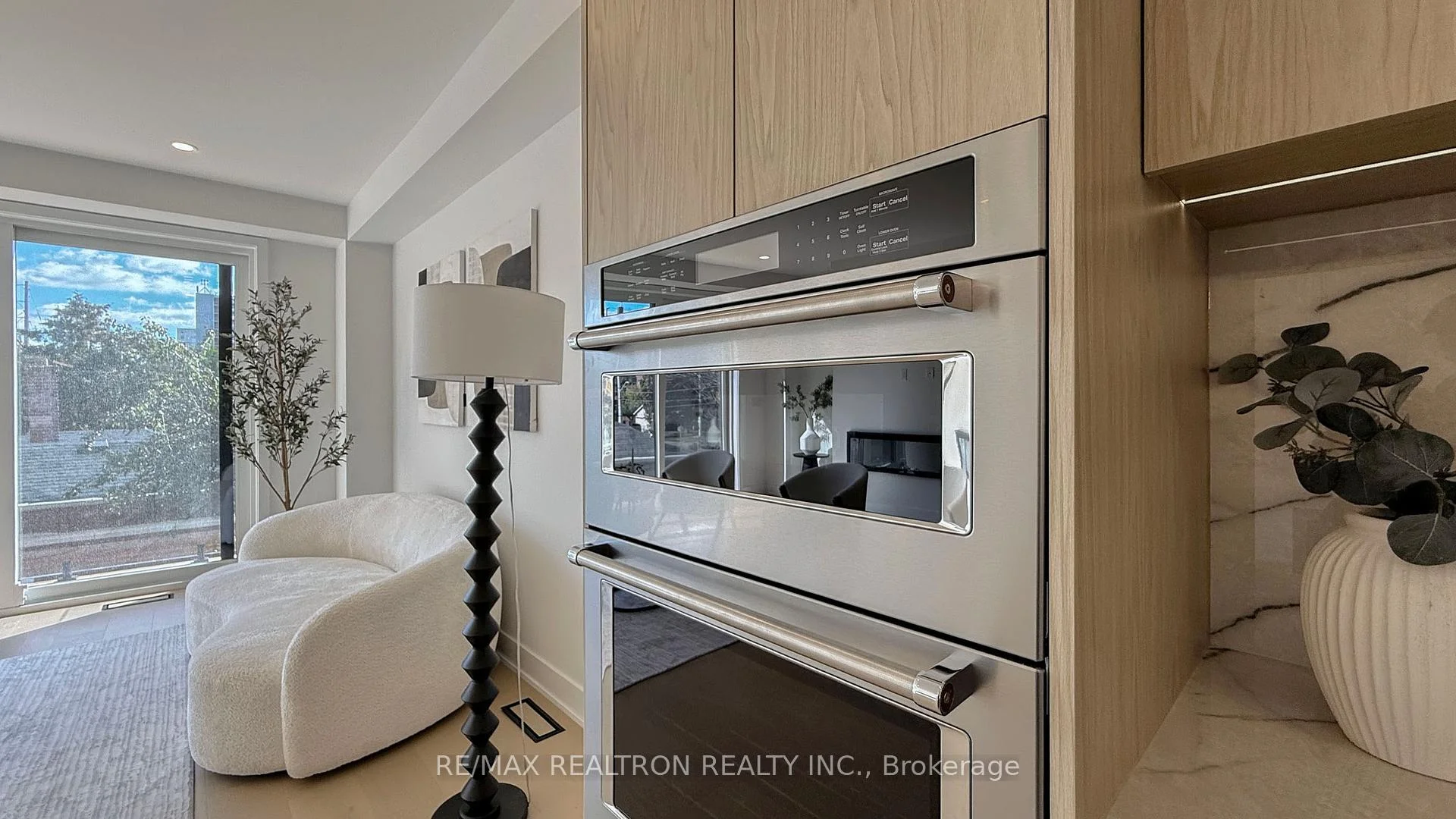 Photo 27 of 132 Dunbar Road, Mississauga, Cooksville — HOMEH