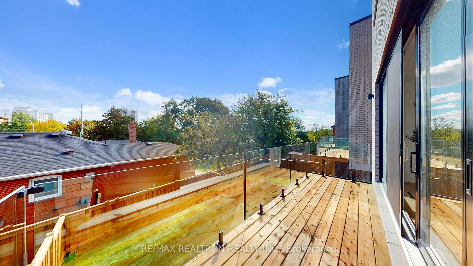 Photo 76 of 132 Dunbar Road, Mississauga, Cooksville — HOMEH
