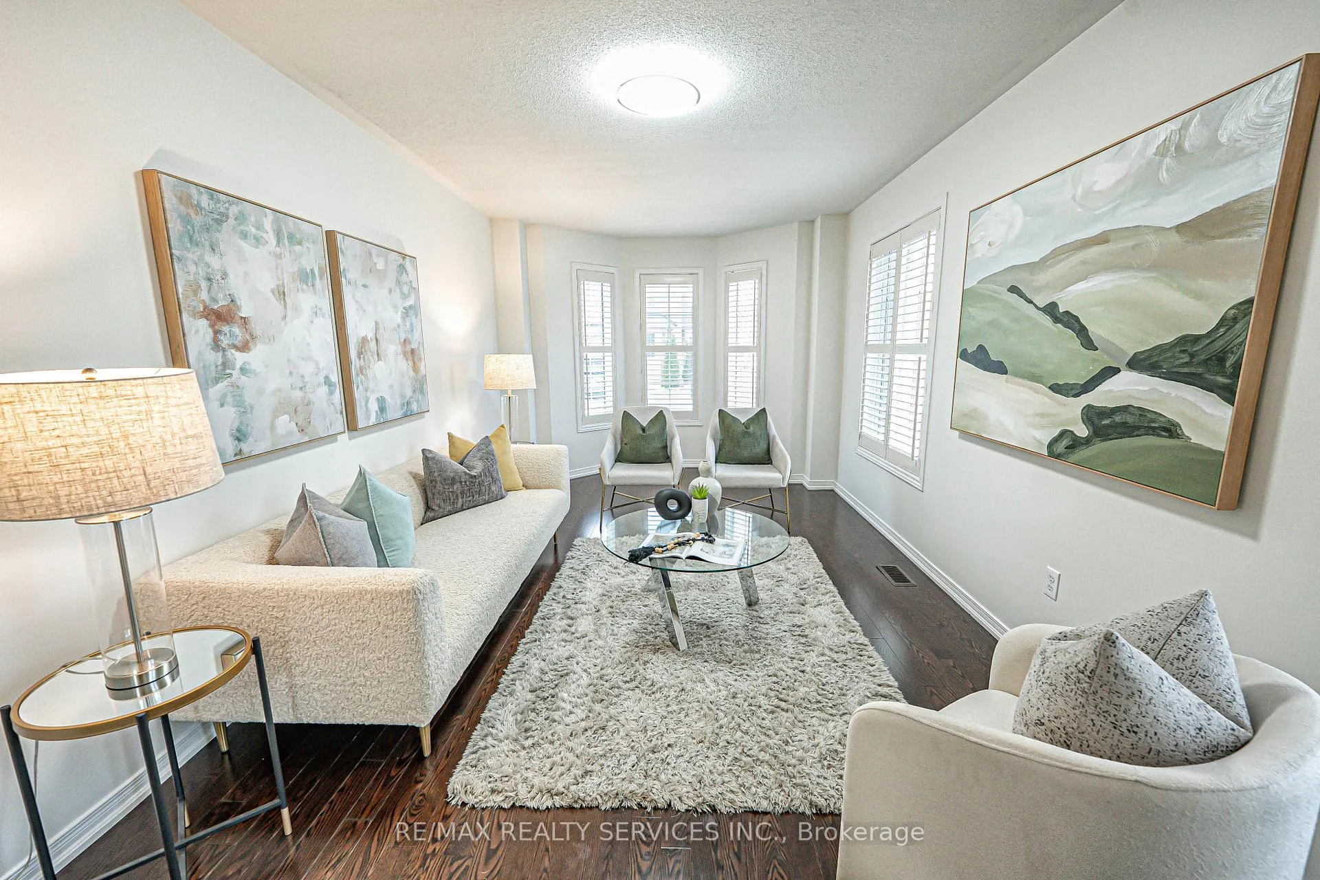 Photo 8 of 9 Delport Close, Brampton, Bram East — HOMEH