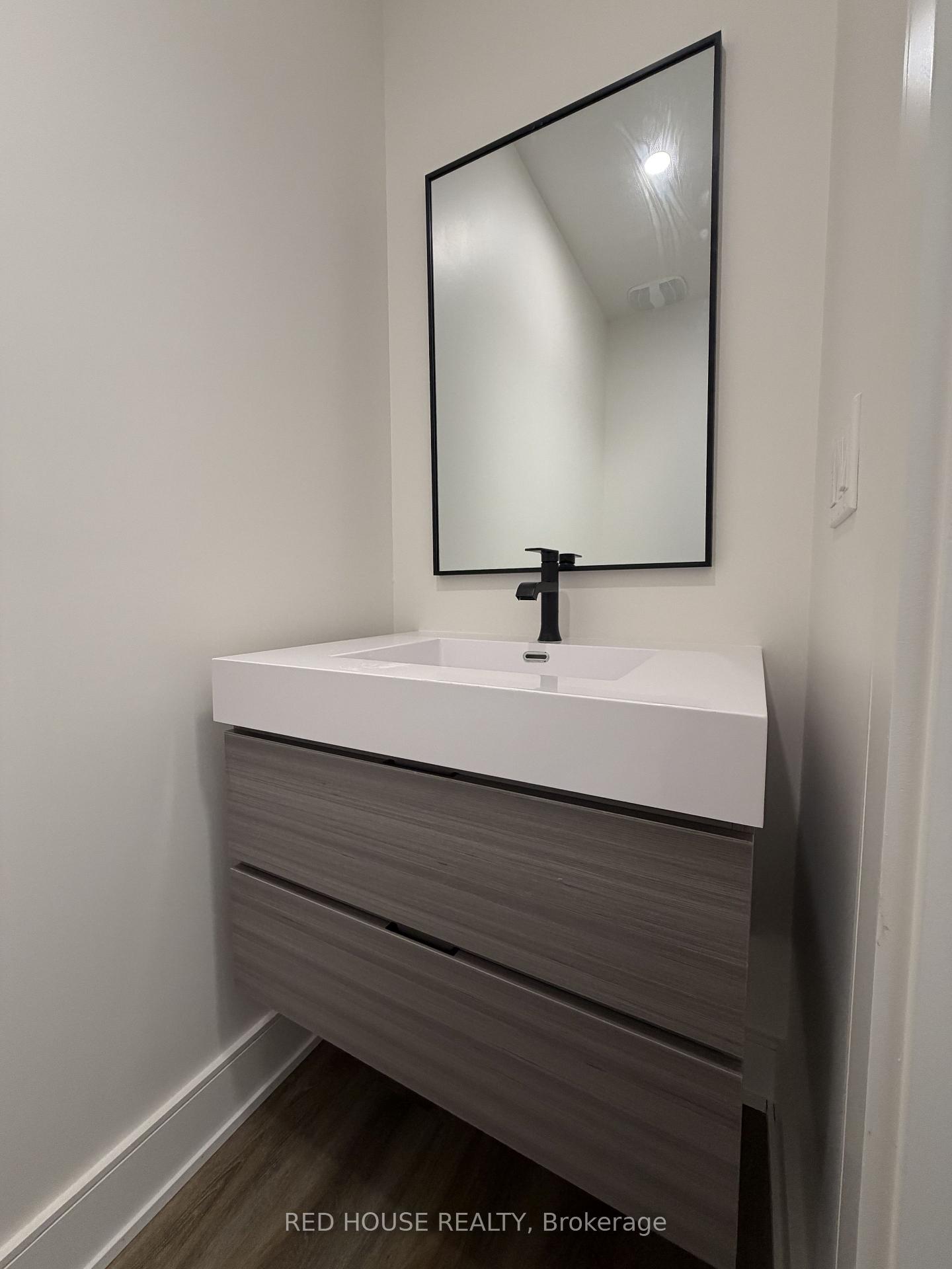 Photo 13 of 216 Ellis Avenue, St. Catharines, Oakdale — HOMEH