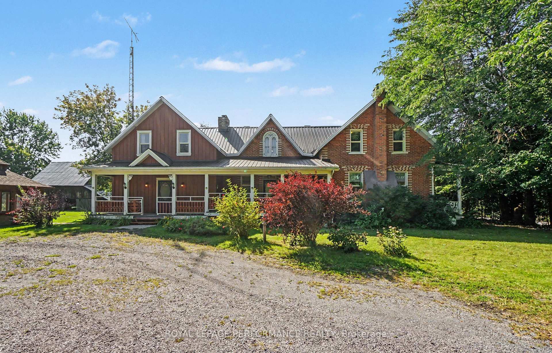 Front of 4200 County Road 16