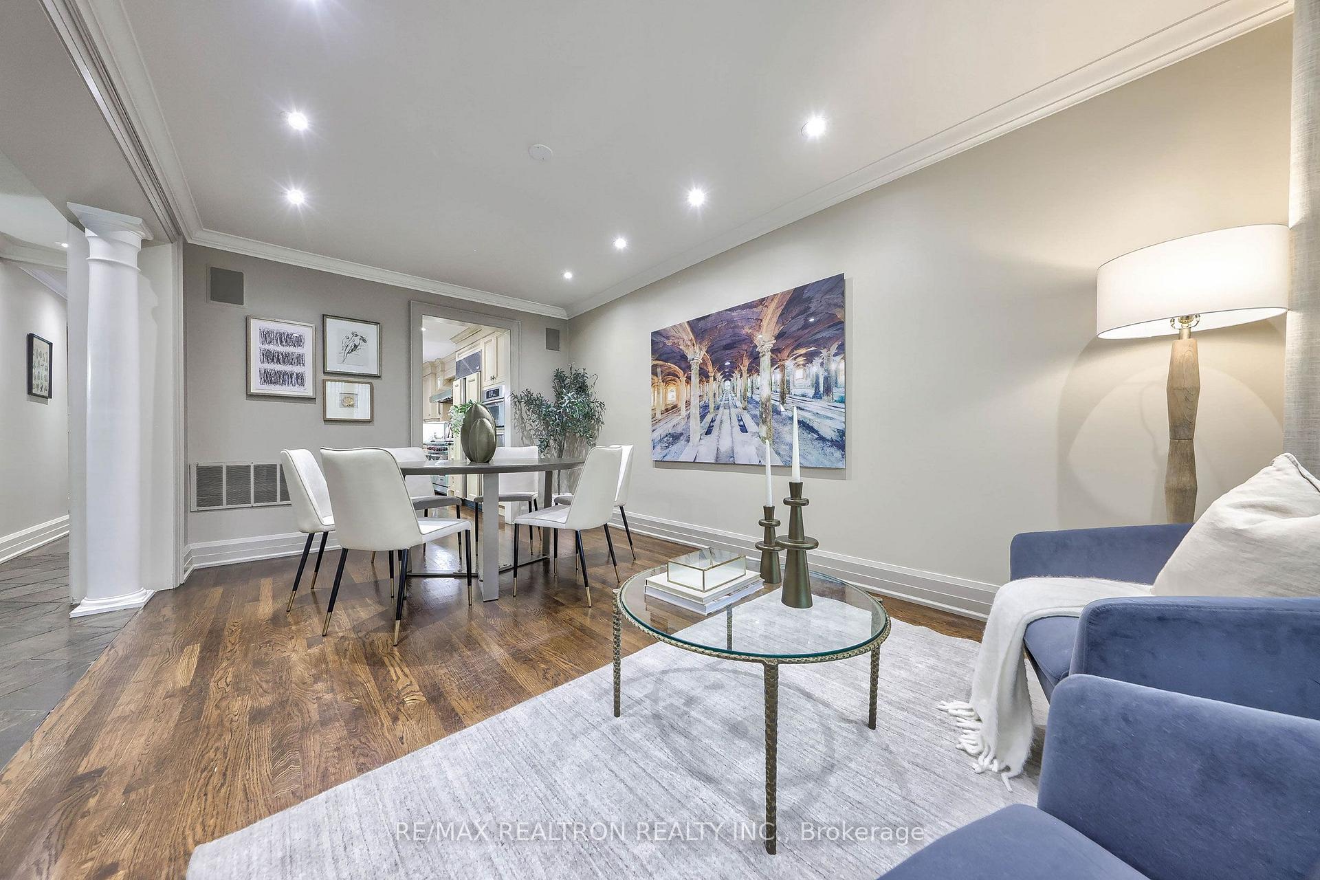 Photo 5 of 43 Joicey Boulevard, Toronto, Bedford Park-Nortown — HOMEH