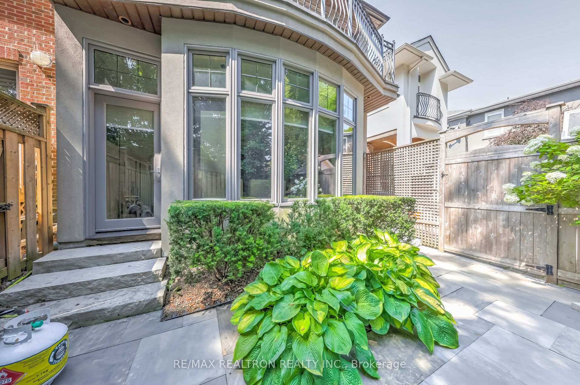 Photo 31 of 43 Joicey Boulevard, Toronto, Bedford Park-Nortown — HOMEH
