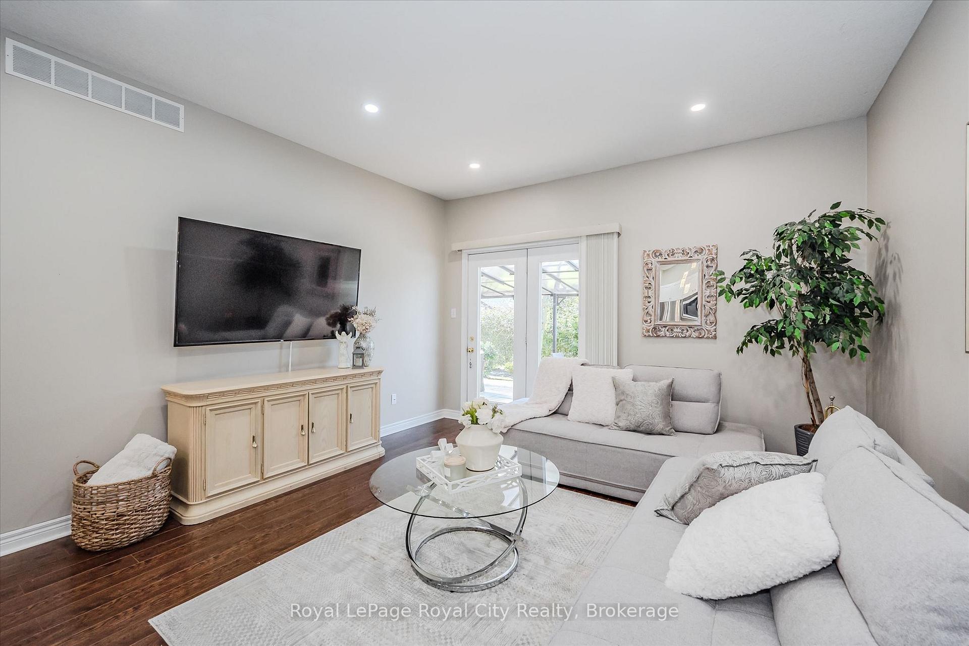Photo 11 of 291 Bamford Drive, North Perth, Listowel — HOMEH