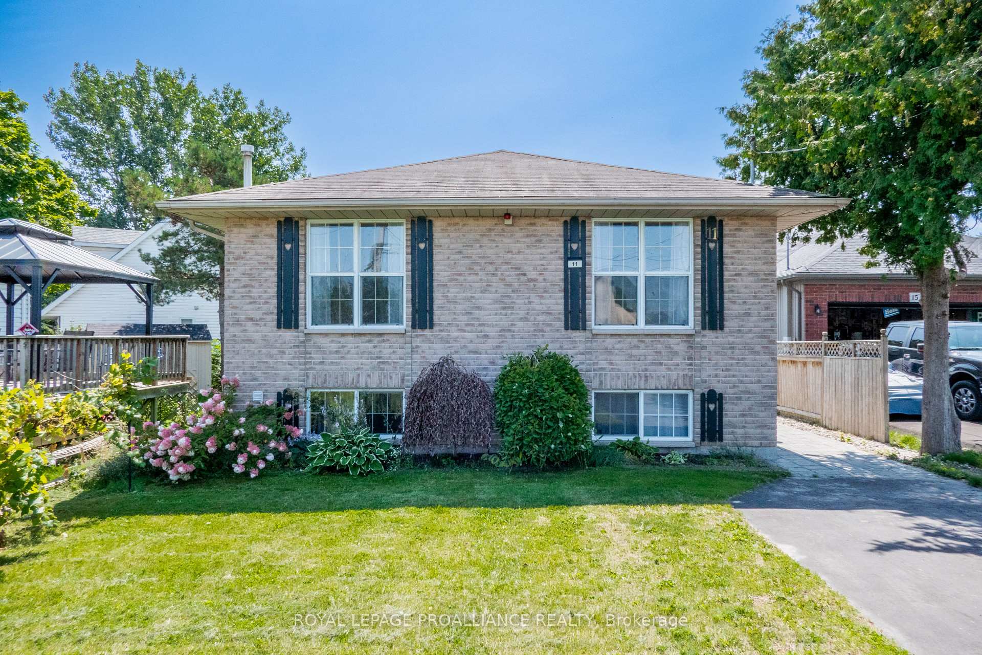 Photo 1 of 11 Carrying Place Road, Quinte West, Trenton Ward — HOMEH