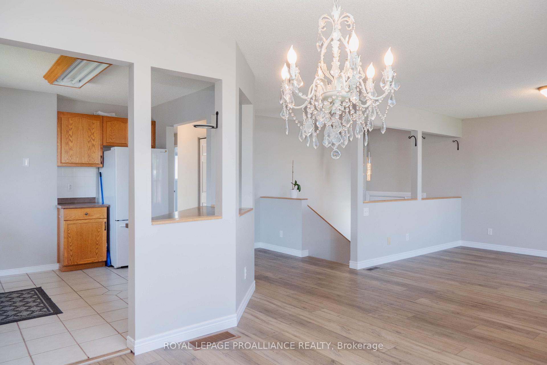 Photo 9 of 11 Carrying Place Road, Quinte West, Trenton Ward — HOMEH