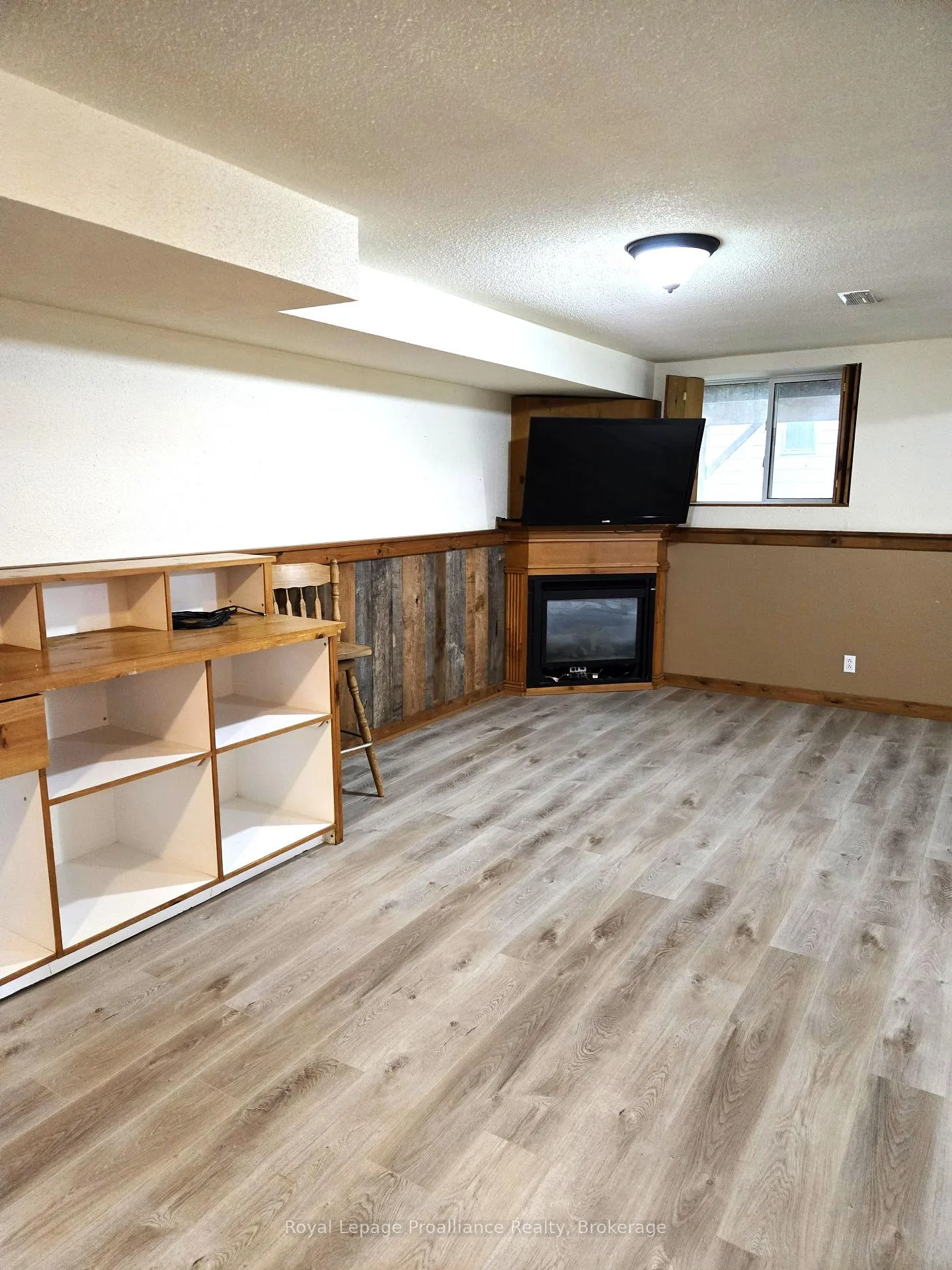 Photo 34 of 11 Carrying Place Road, Quinte West, Trenton Ward — HOMEH