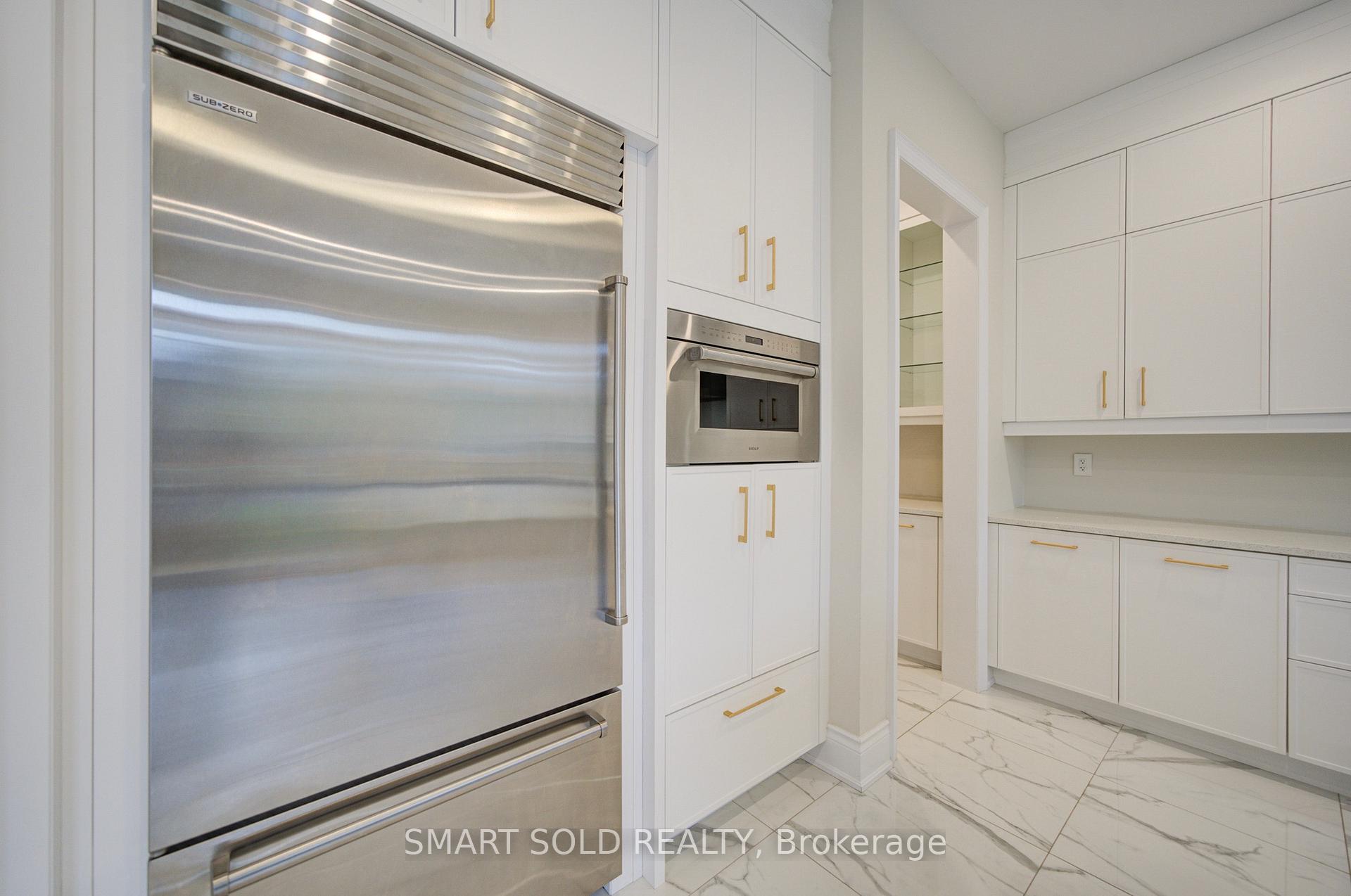 Photo 23 of 2 Menotti Drive, Richmond Hill, Oak Ridges — HOMEH