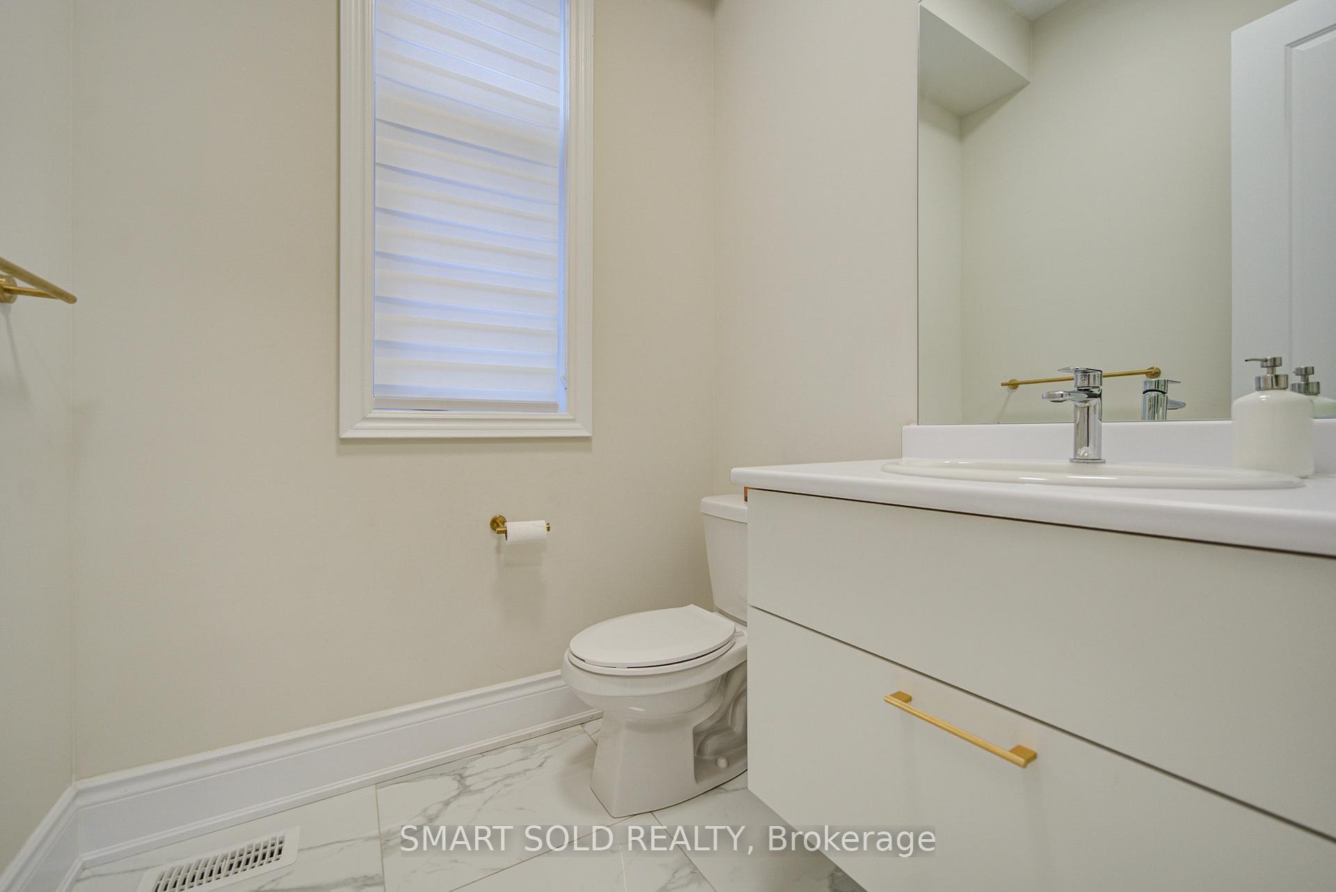 Photo 26 of 2 Menotti Drive, Richmond Hill, Oak Ridges — HOMEH