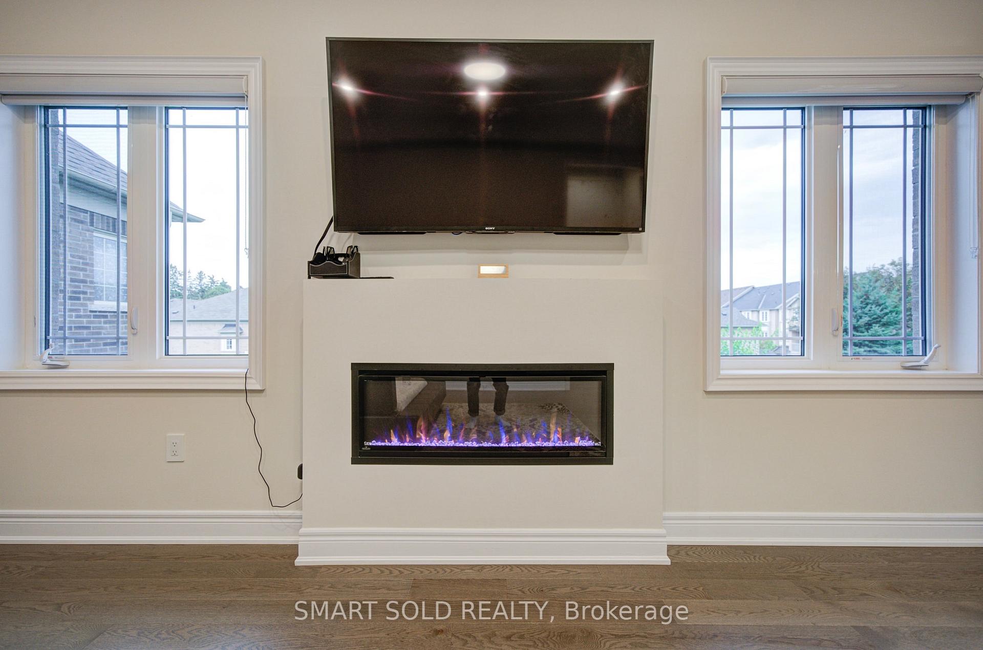 Photo 41 of 2 Menotti Drive, Richmond Hill, Oak Ridges — HOMEH
