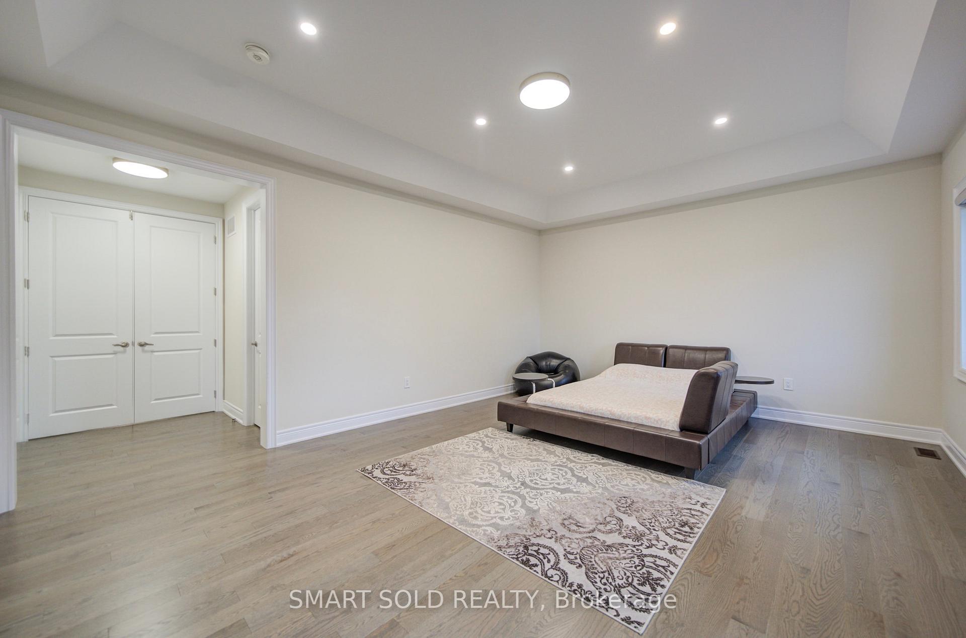 Photo 42 of 2 Menotti Drive, Richmond Hill, Oak Ridges — HOMEH
