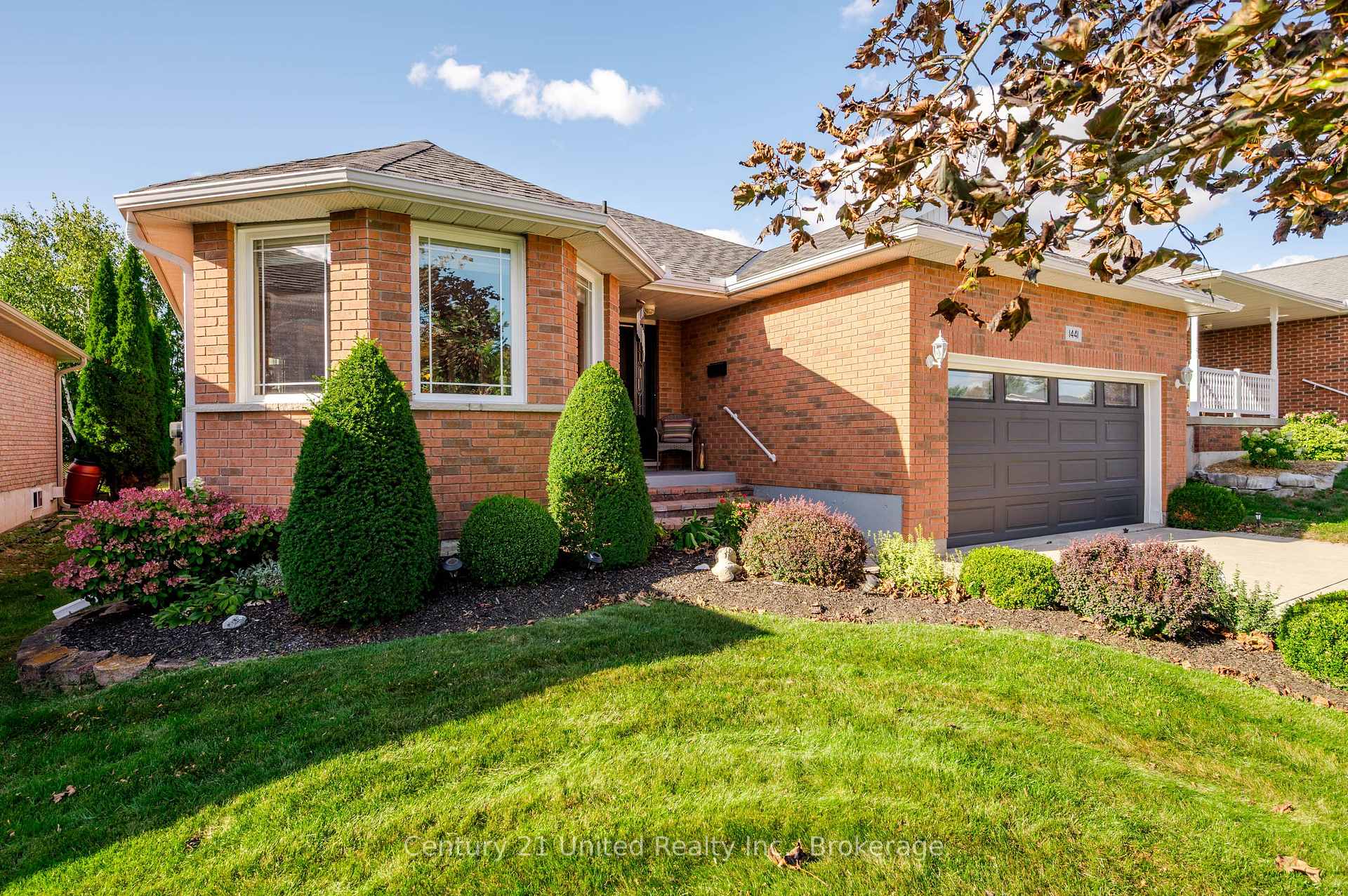 Photo 2 of 1441 Hetherington Drive, Peterborough, Northcrest Ward 5 — HOMEH