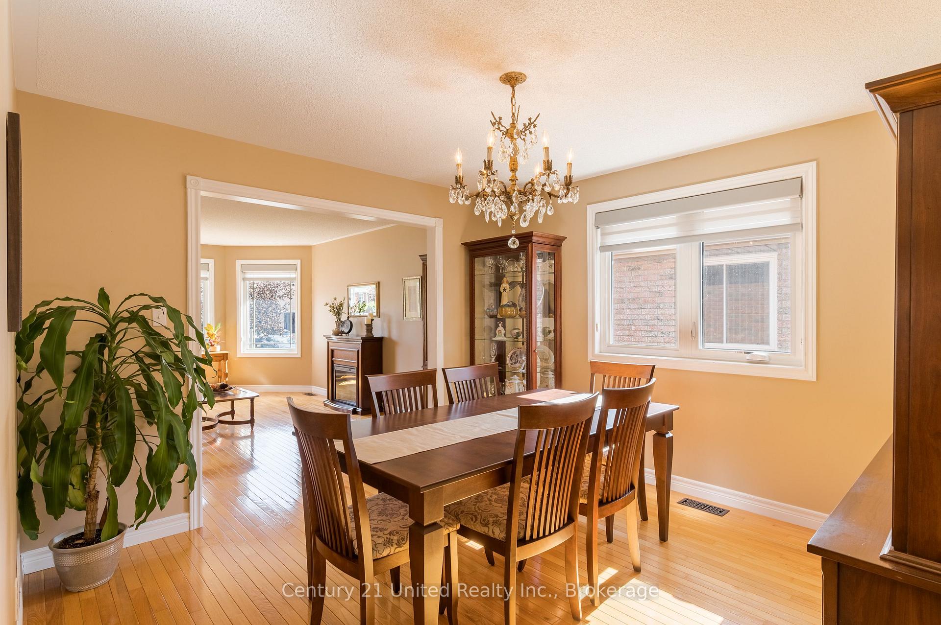 Photo 10 of 1441 Hetherington Drive, Peterborough, Northcrest Ward 5 — HOMEH