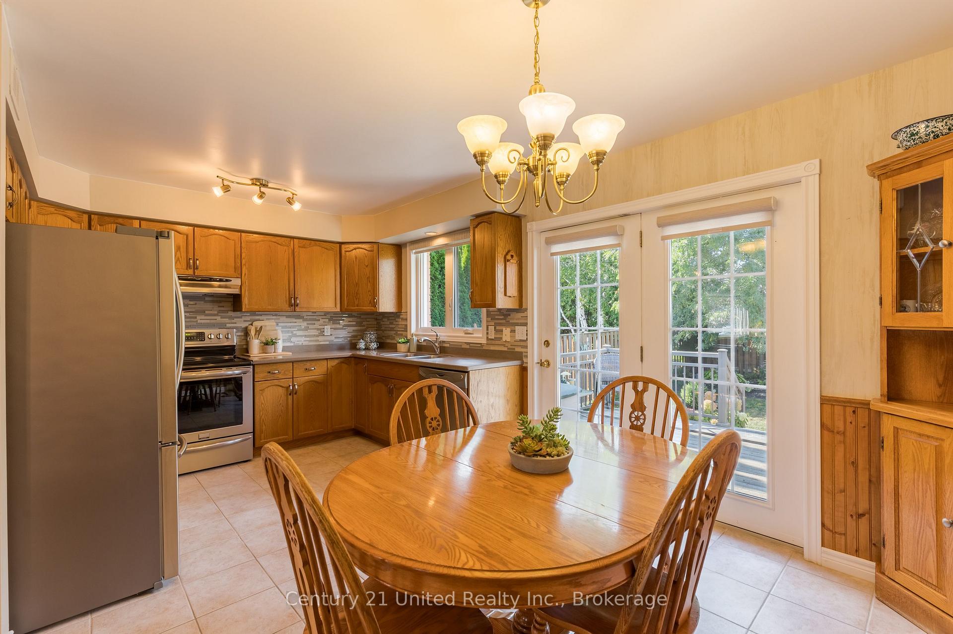 Photo 16 of 1441 Hetherington Drive, Peterborough, Northcrest Ward 5 — HOMEH