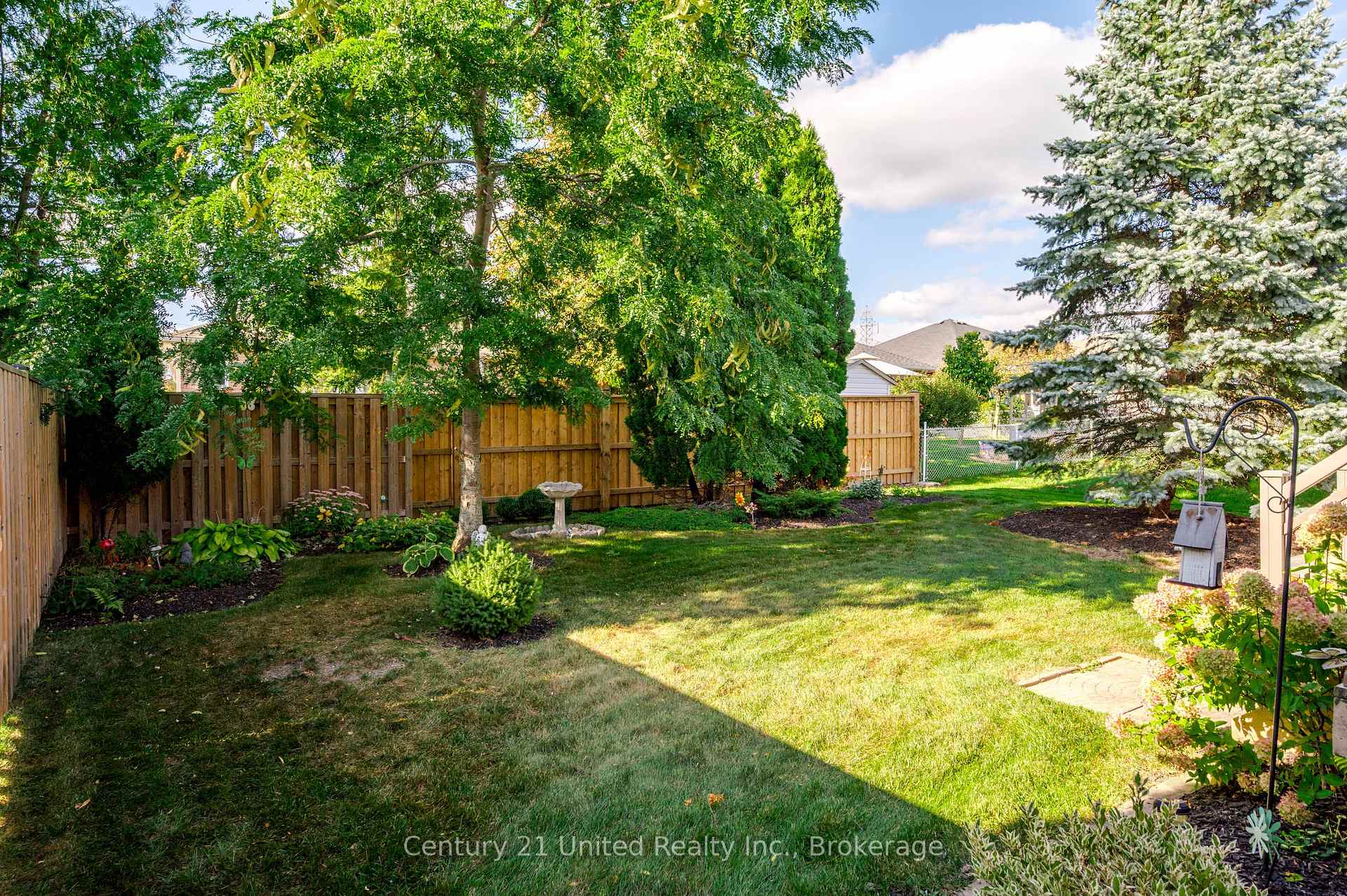 Photo 48 of 1441 Hetherington Drive, Peterborough, Northcrest Ward 5 — HOMEH