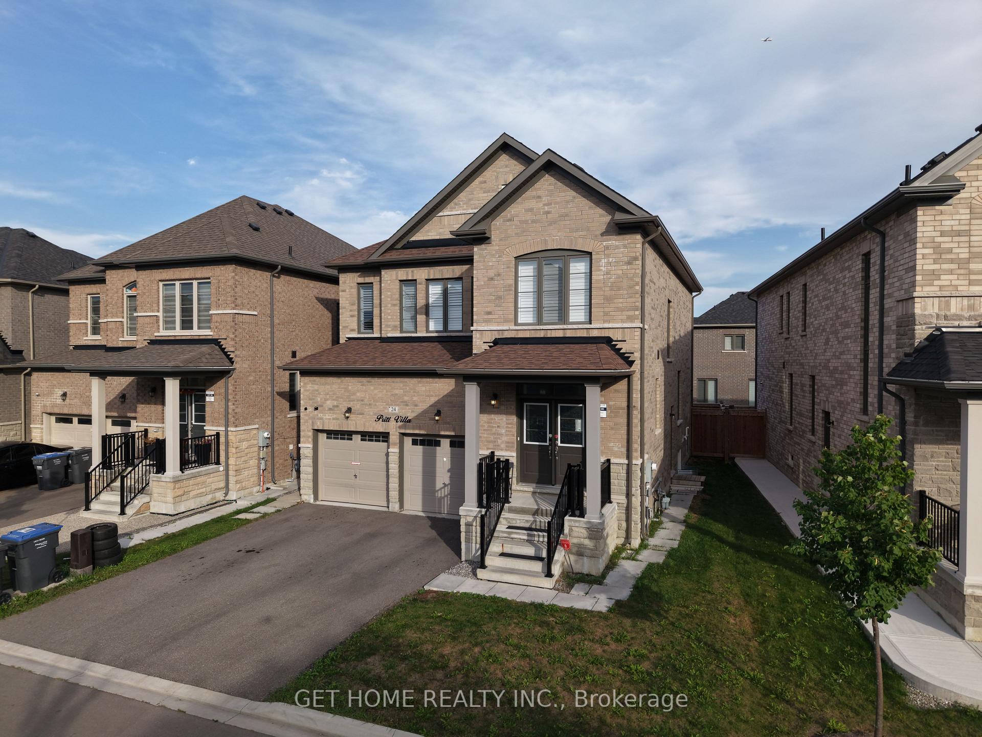 Photo 3 of 24 Bachelor Street, Brampton, Northwest Brampton — HOMEH