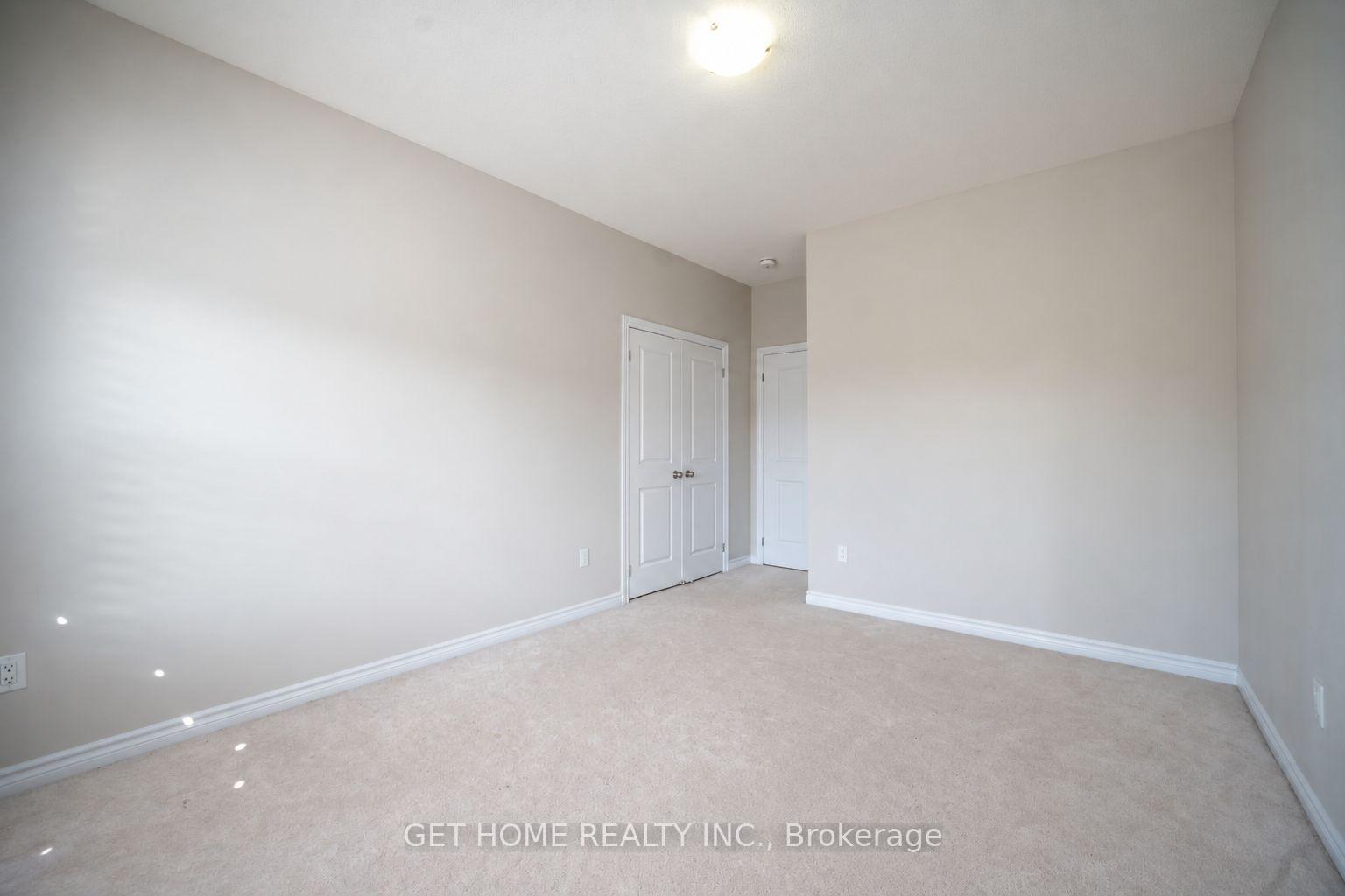 Photo 27 of 24 Bachelor Street, Brampton, Northwest Brampton — HOMEH