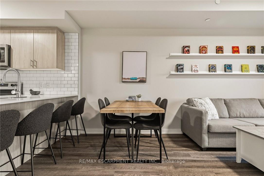 Photo 22 of Unit 413, 16 Markle Crescent, Hamilton, Ancaster — HOMEH