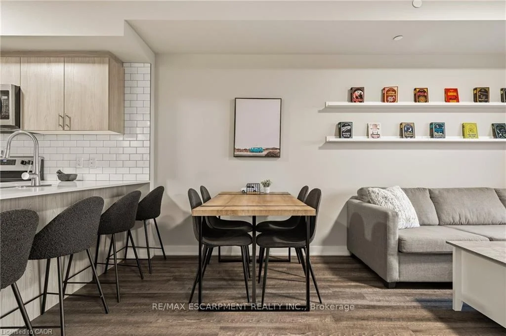 Photo 11 of Unit 413, 16 Markle Crescent, Hamilton, Ancaster — HOMEH