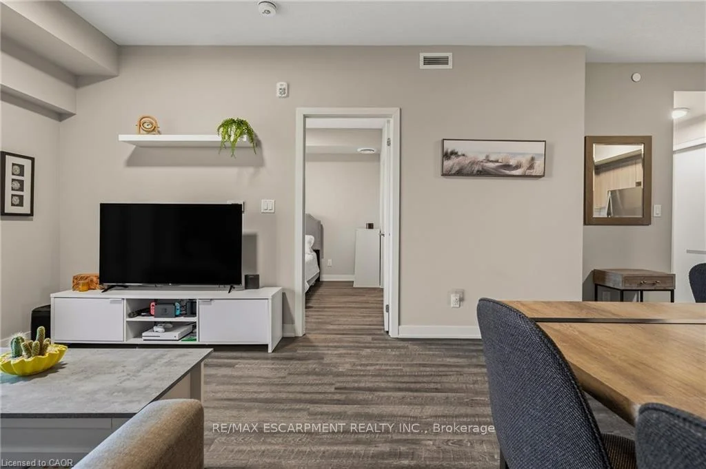 Photo 20 of Unit 413, 16 Markle Crescent, Hamilton, Ancaster — HOMEH