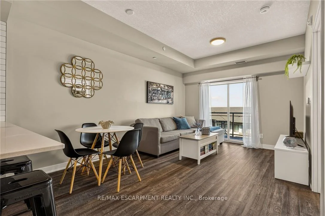 Photo 39 of Unit 413, 16 Markle Crescent, Hamilton, Ancaster — HOMEH
