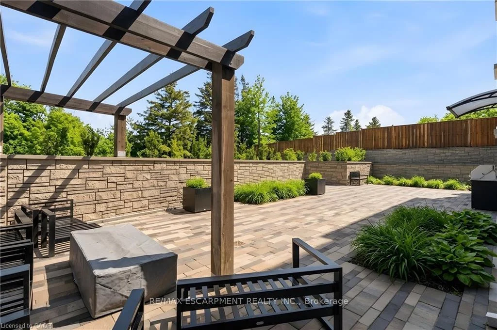 Photo 56 of Unit 413, 16 Markle Crescent, Hamilton, Ancaster — HOMEH