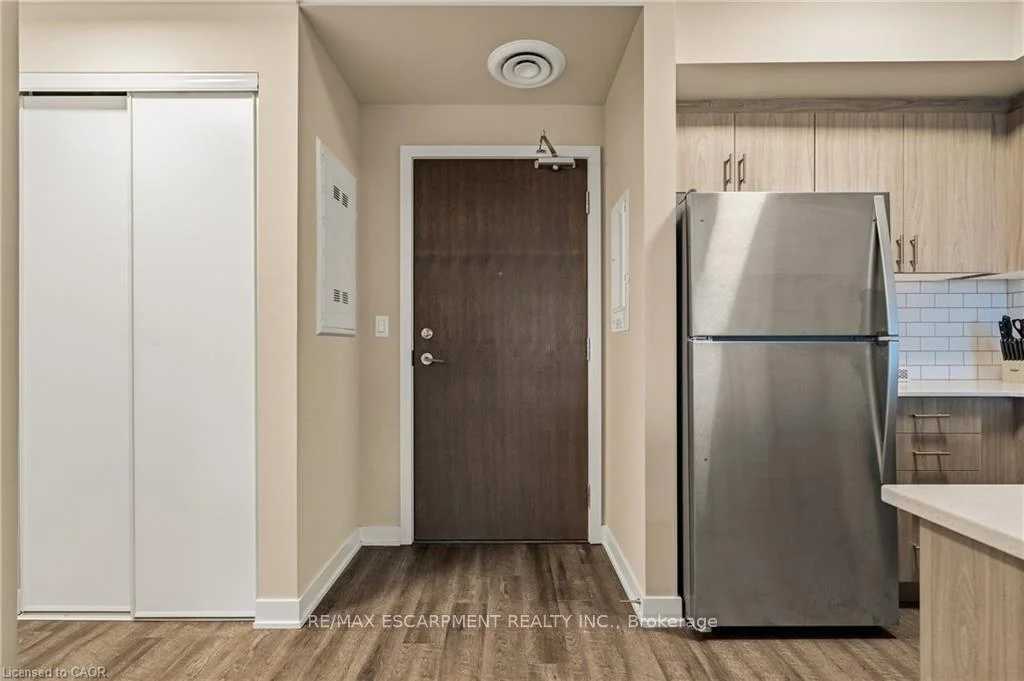 Photo 71 of Unit 413, 16 Markle Crescent, Hamilton, Ancaster — HOMEH