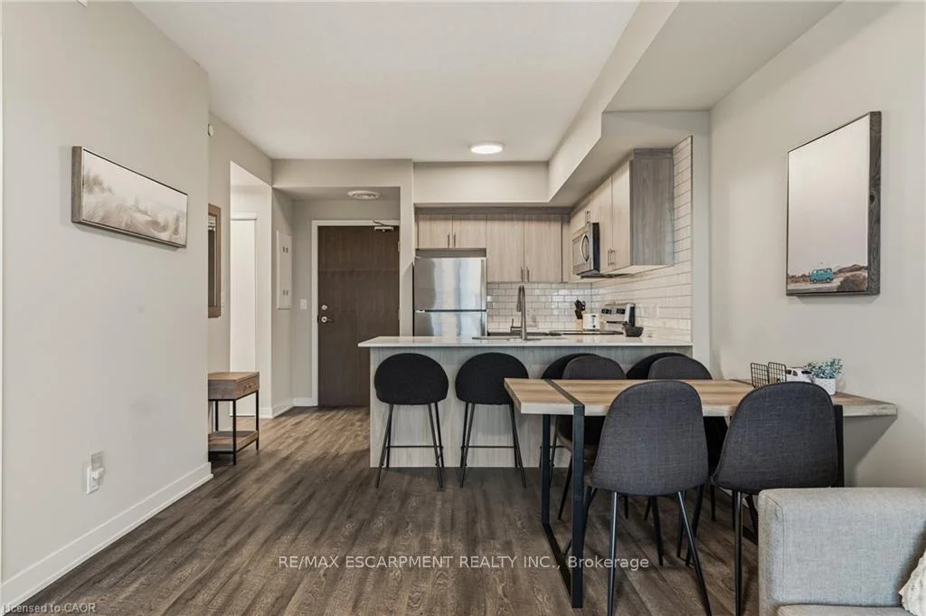Photo 77 of Unit 413, 16 Markle Crescent, Hamilton, Ancaster — HOMEH