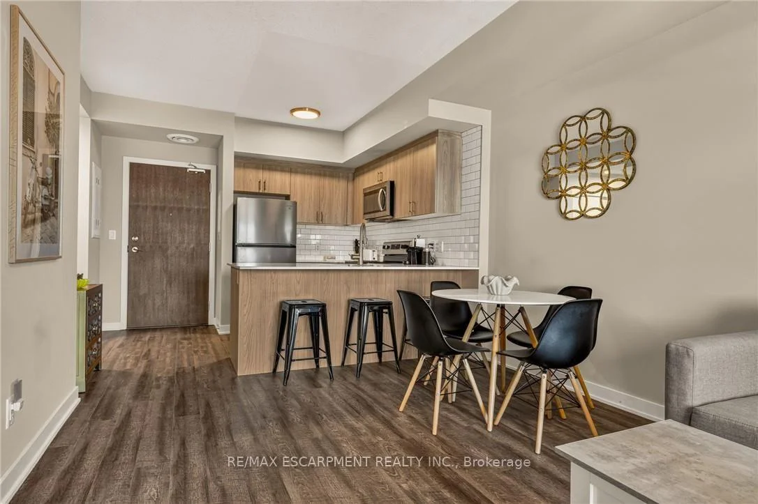 Photo 84 of Unit 413, 16 Markle Crescent, Hamilton, Ancaster — HOMEH