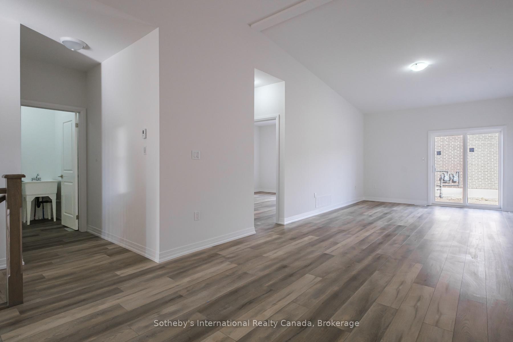Photo 9 of Unit 24, 550 Grey Street, Brantford, Echo Place — HOMEH