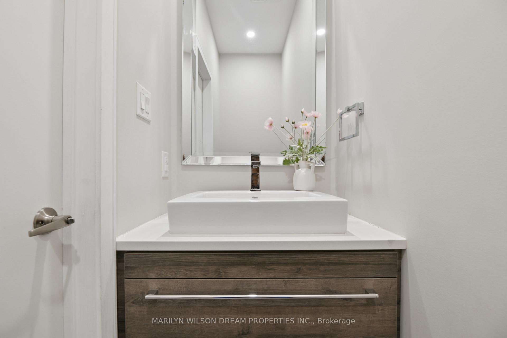 Photo 13 of 261 Beechwood Avenue, Ottawa, Rockcliffe — HOMEH