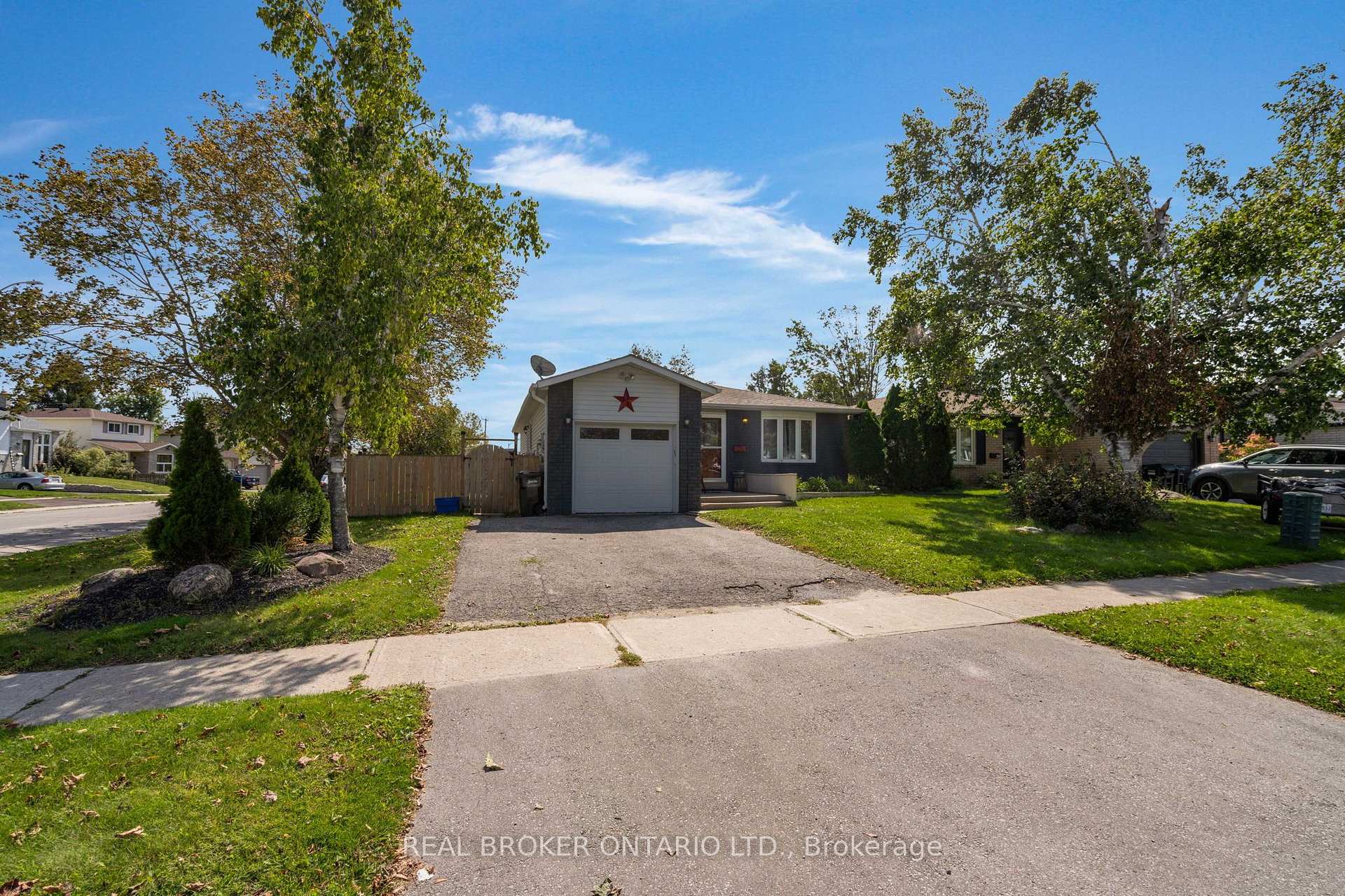 Photo of 37 Hickling Trail