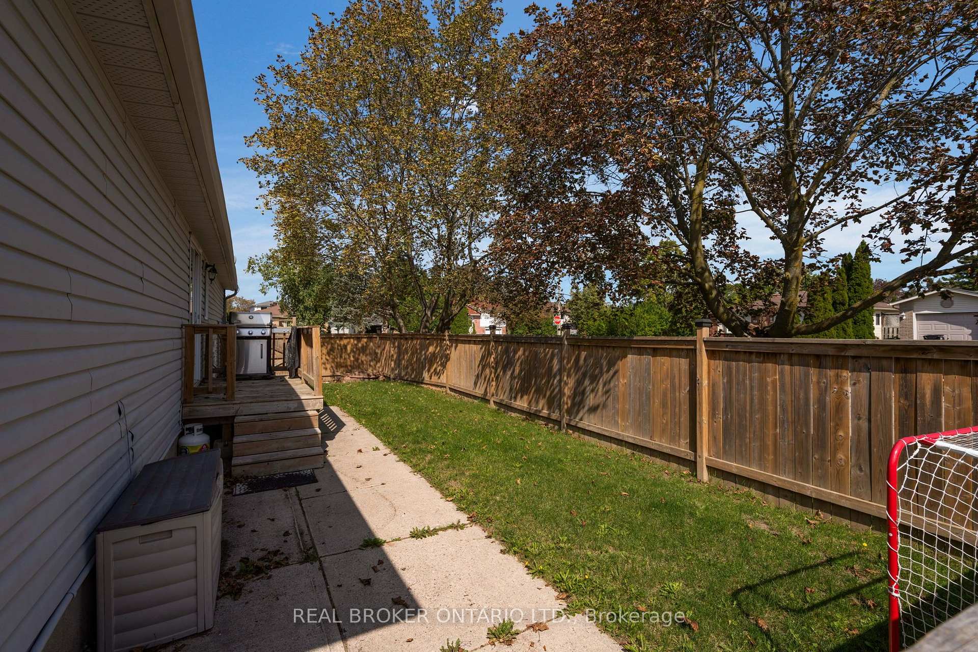 Photo 50 of 37 Hickling Trail, Barrie, Grove East — HOMEH