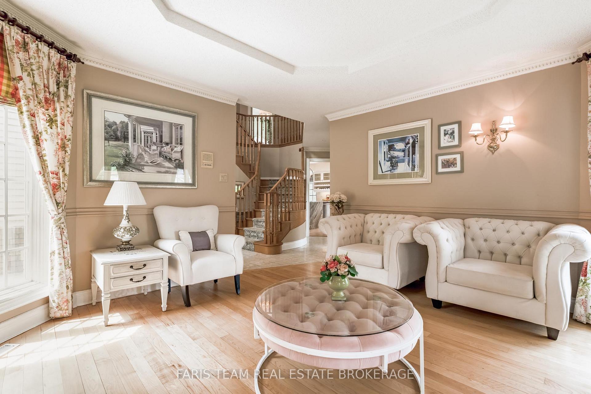 Photo 17 of 4 Mills Circle, Springwater, Rural Springwater — HOMEH