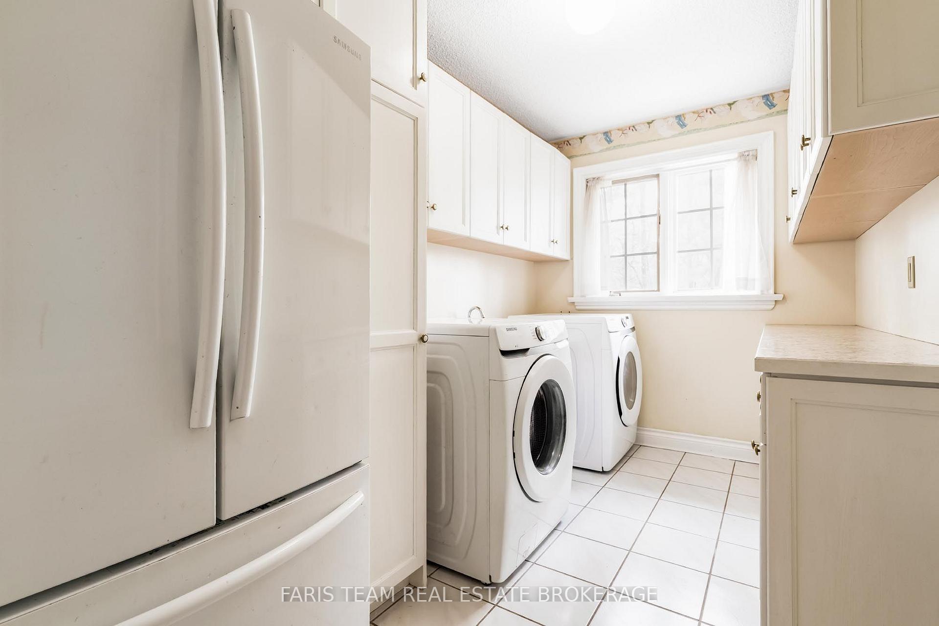Photo 22 of 4 Mills Circle, Springwater, Rural Springwater — HOMEH