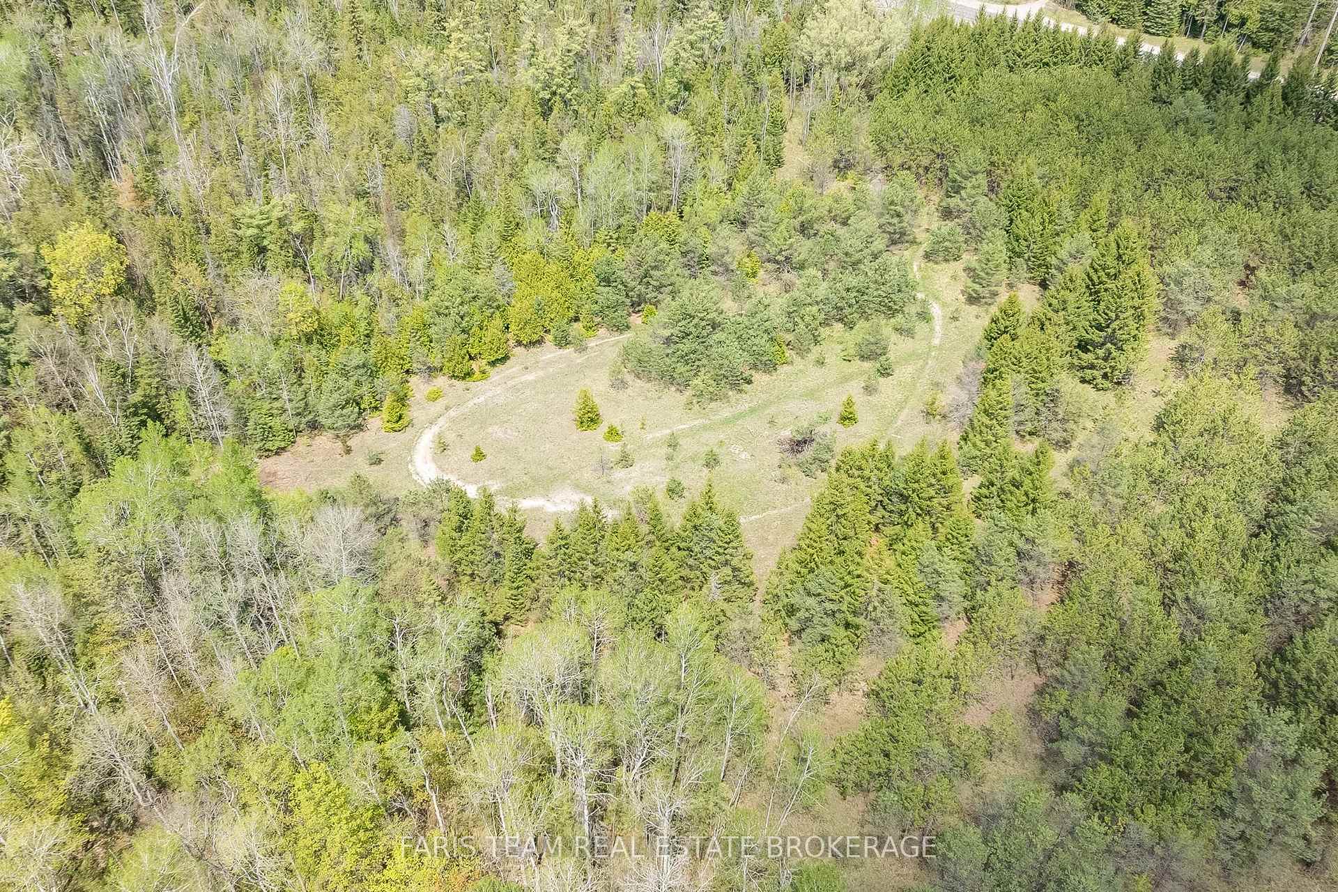 Photo 47 of 4 Mills Circle, Springwater, Rural Springwater — HOMEH