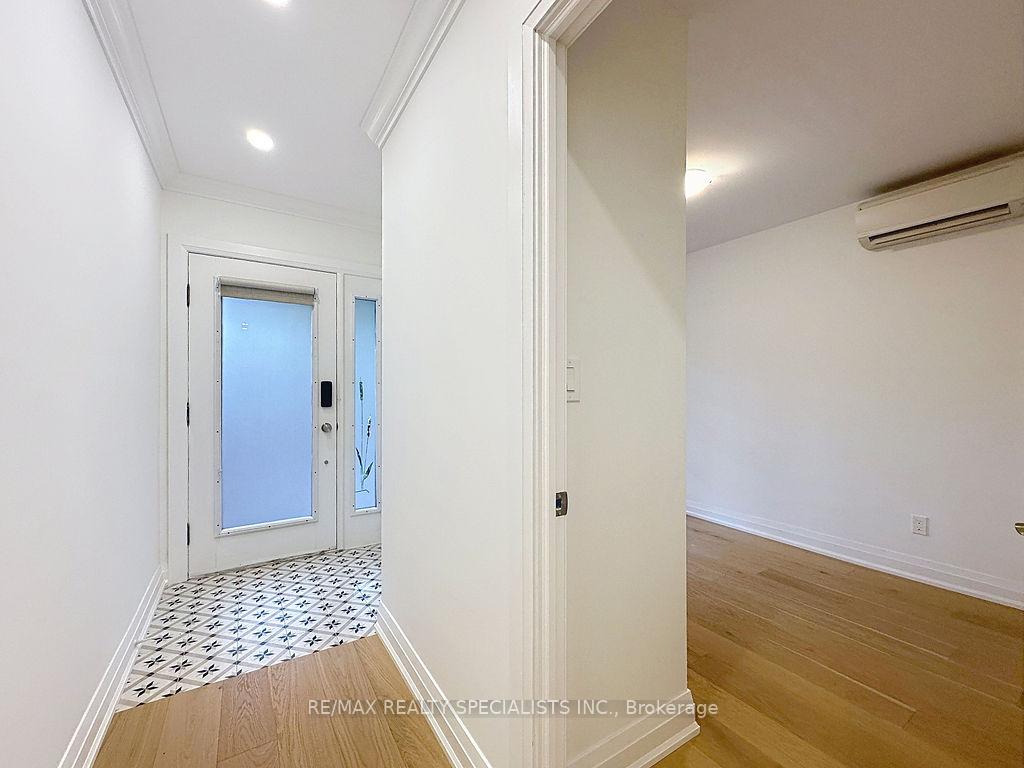 Photo 7 of 252 Earlscourt Avenue, Toronto, Caledonia-Fairbank — HOMEH