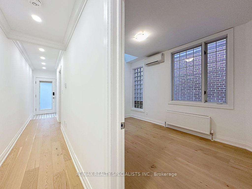Photo 18 of 252 Earlscourt Avenue, Toronto, Caledonia-Fairbank — HOMEH