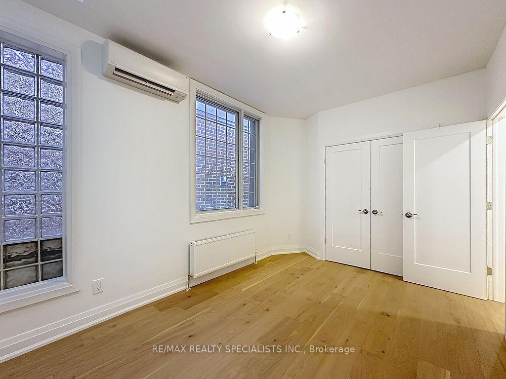 Photo 23 of 252 Earlscourt Avenue, Toronto, Caledonia-Fairbank — HOMEH