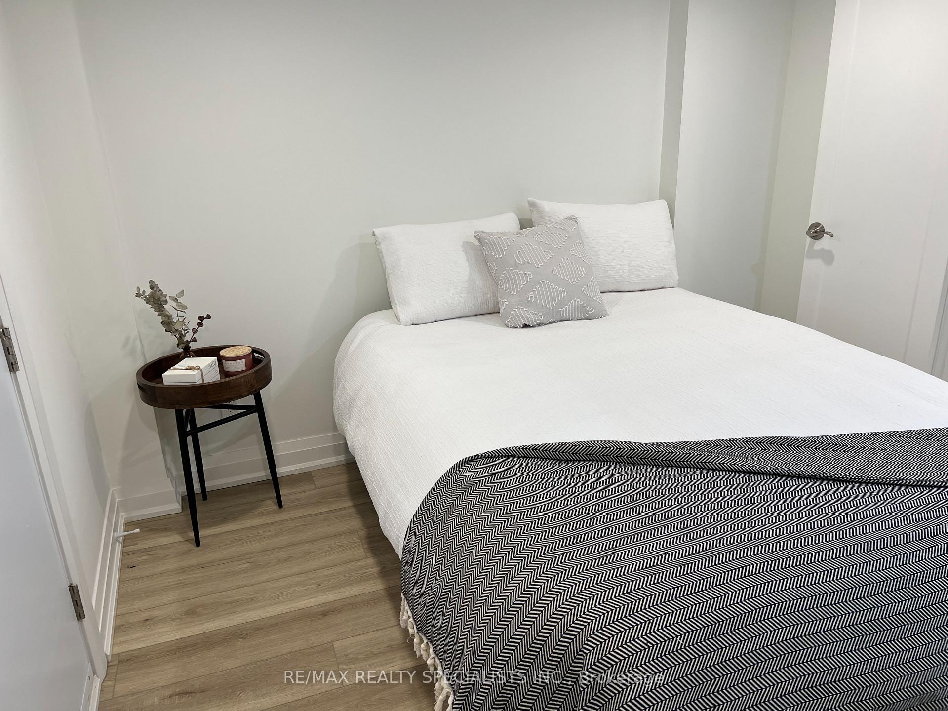 Photo 32 of 252 Earlscourt Avenue, Toronto, Caledonia-Fairbank — HOMEH