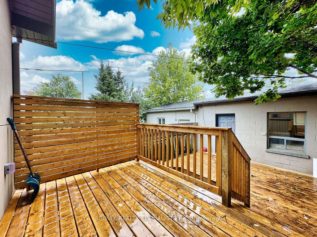 Photo 44 of 252 Earlscourt Avenue, Toronto, Caledonia-Fairbank — HOMEH