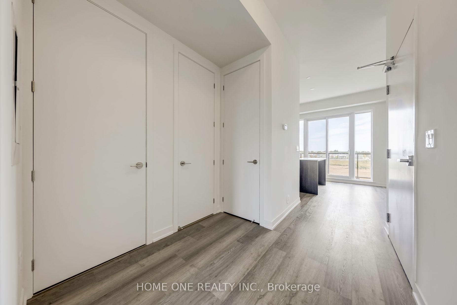 Photo 10 of Unit 503, 9 Steckeley House Lane, Richmond Hill, Rural Richmond Hill — HOMEH