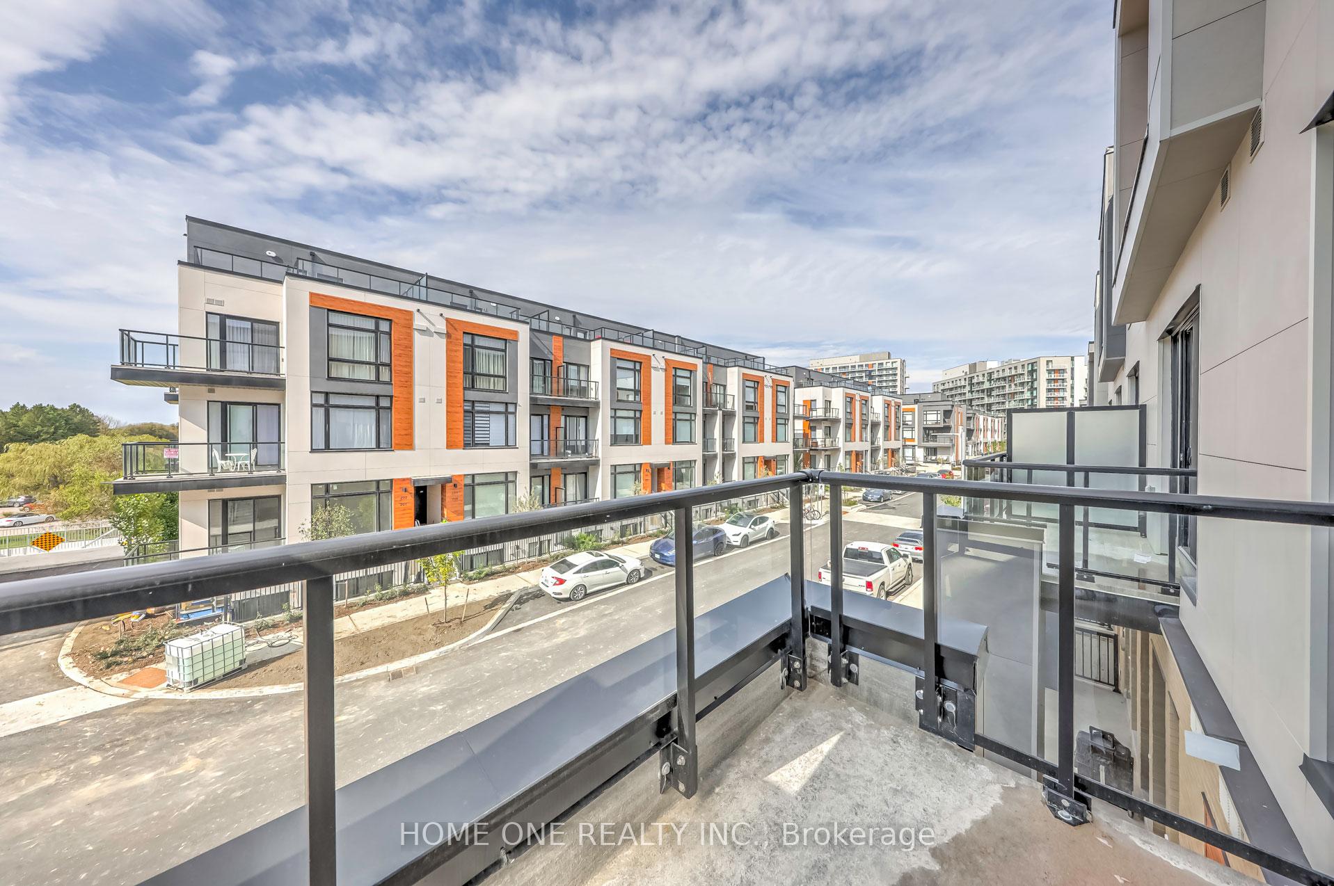 Photo 17 of Unit 503, 9 Steckeley House Lane, Richmond Hill, Rural Richmond Hill — HOMEH