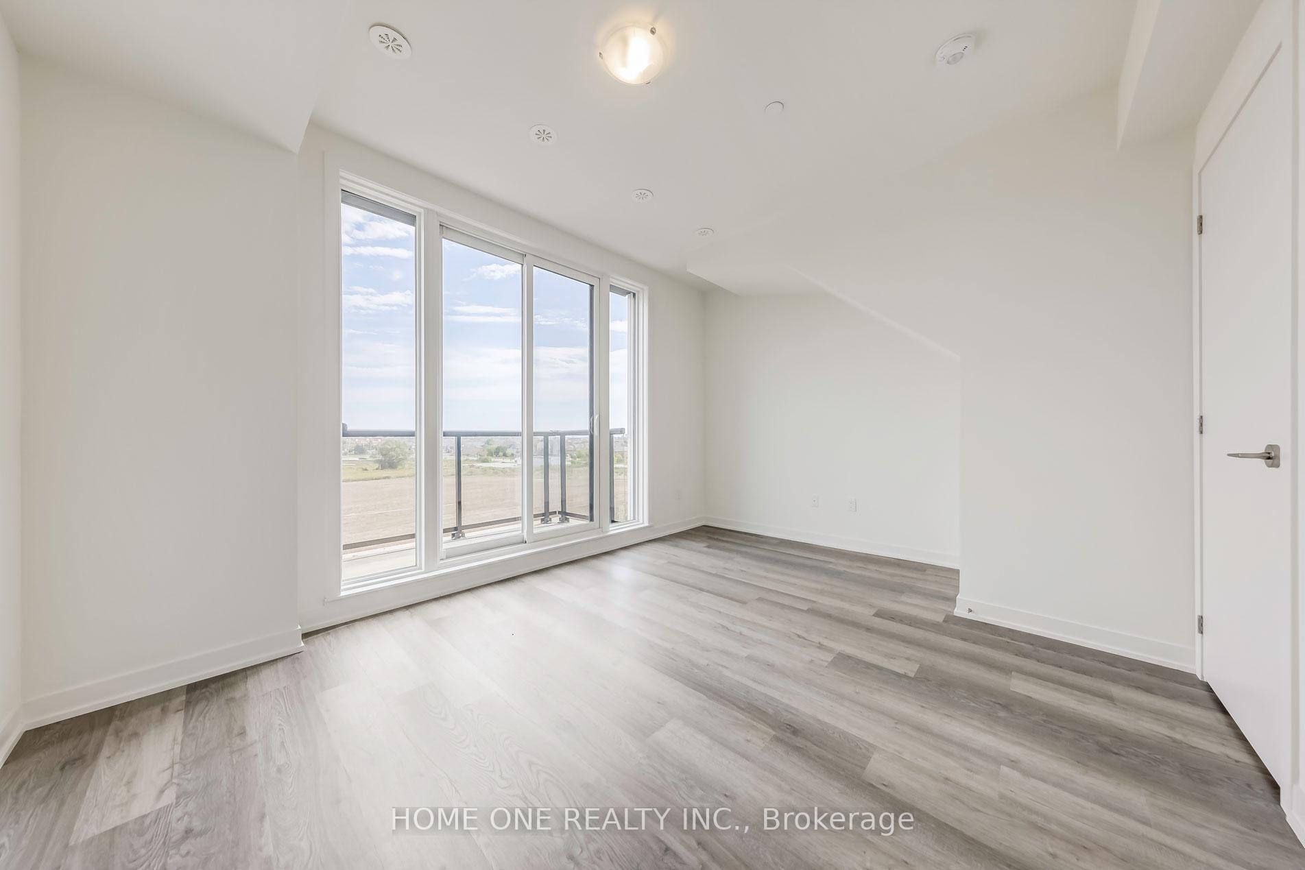 Photo 20 of Unit 503, 9 Steckeley House Lane, Richmond Hill, Rural Richmond Hill — HOMEH