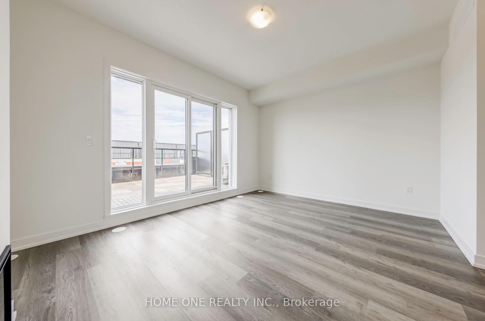 Photo 25 of Unit 503, 9 Steckeley House Lane, Richmond Hill, Rural Richmond Hill — HOMEH
