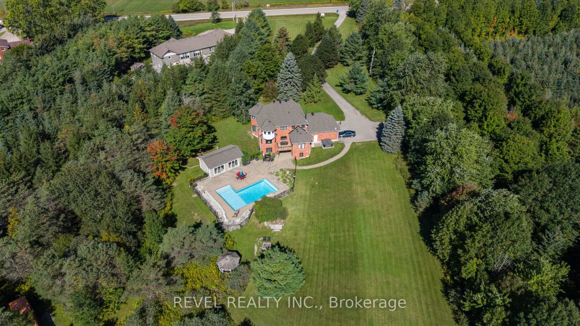 Photo of 9343 Wellington 22 Road