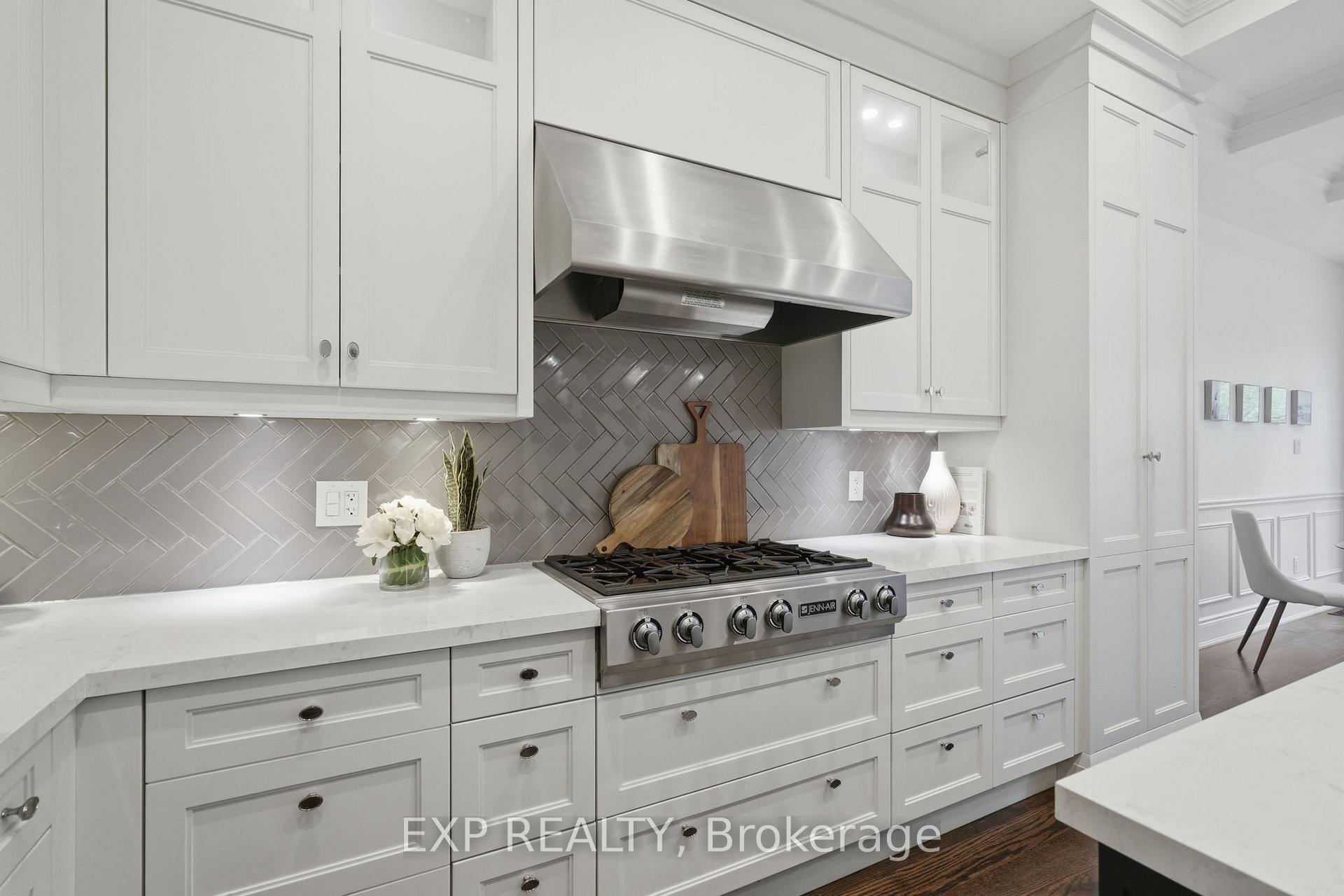 Photo 12 of 177A Lyndhurst Avenue, Toronto, Casa Loma — HOMEH