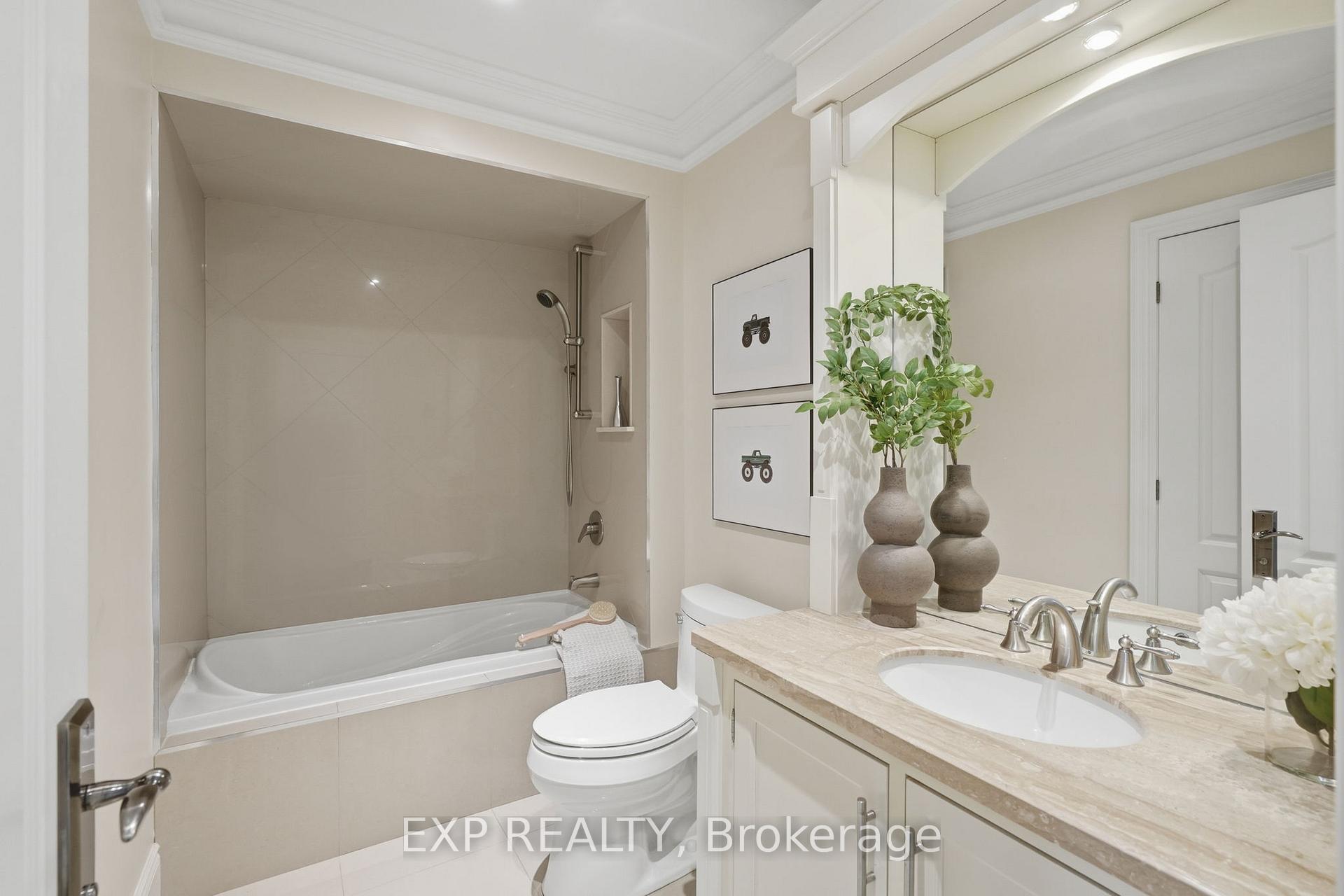 Photo 25 of 177A Lyndhurst Avenue, Toronto, Casa Loma — HOMEH